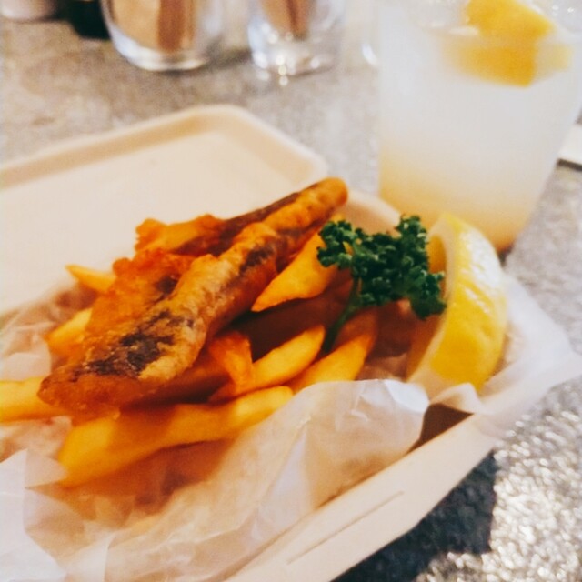 カネジン フィッシュ&チップス （Kanejin FISH&CHIPS） - 蔵前