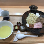 飯田商店 - つけ麺(塩)全体