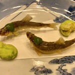 霞町 やまがみ - 揚物 稚鮎 そら豆