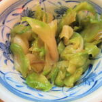 酒蔵 力 - お通しのザーサイ