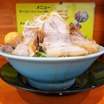 ラーメン 盛太郎 - チャーシュー麺840円（野菜マシマシ、薄味、煮玉子サービス）