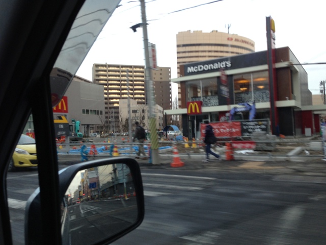 マクドナルド 万代