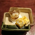 りょうりや 御旅屋 - なまこ酢の物　てっぴ煮こごり