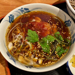 一寸亭 - ピリ辛つけそば