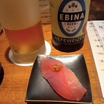 鮨 炉端焼 日本酒 六方 - お通し（カツオ握り）