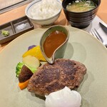 本格肉料理 丸小 - 