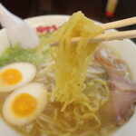 味噌ラーメン 山岡家 - 中太縮れ麺 2022.5月