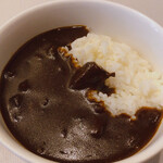 焼肉じゅうじゅうカルビ - 黒カレー