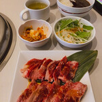 焼肉じゅうじゅうカルビ - じゅうじゅうカルビ＆とろロースランチ