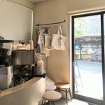 Ryumon Coffeestand - 店内