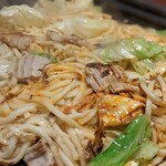 オカダ食品株式会社 - 焼きうどん