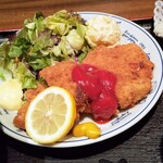 深川 - 料理写真:ボリューム◎、真っ赤なケチャップが斬新！