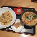 恵比寿餃子 大豊記 - 20220528五目炒飯と担々麺セット