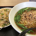 隆祥 - 台湾ラーメンと台湾炒飯セット　てっぱんですね！