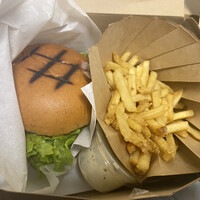 37 Steakhouse & Bar - 