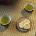 二軒茶屋餅角屋本店 - ひなびた田舎の美味しいお餅です