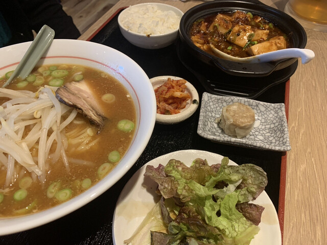 Chuka Izakaya Yoshika Sakaba