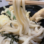 饂飩とお酒 からほり きぬ川 - うどんリフト