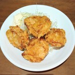 田中水産 - 料理写真:鶏からあげ並(4個)