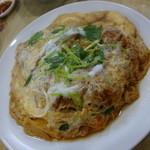 かたおか食堂 - 煮込みカツ