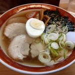 亀次郎 - 料理写真:チャーシュー麺+わかめ