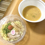 ちゃーしゅうや武蔵 - からし味噌ラーメンのテイクアウトバージョン
