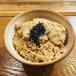 玄米&やさいカフェ 玄三庵 - プチプチ食感の食べやすくて美味しい玄米