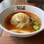 ぴょんぴょん舎 - 