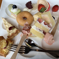 XEX TOKYO / Salvatore Cuomo Bros. - 
