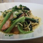 ボーノ - 小松菜とベーコンのペペロンチーノ