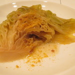 レンゲ - 春キャベツのステーキ  ボッタルガで