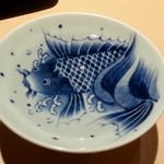 鮨 橋口 - お猪口も粋でしょ～？