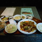 四川料理 川府 - 隣のＯＬさんがこれをチラ見して「すごい」と言ってました（笑）