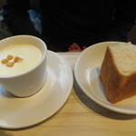 Ore No Furenchi Yokohama - Amuse/生食パンとジャガイモの冷製スープ