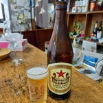 立ち飲み酒場 石川源蔵商店 - 赤星 500円
