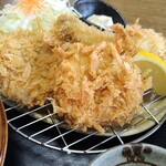 とんかつ専門店 かつ一 - カキフライ＆ヒレ一口カツミックス定食