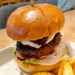 マルチネス - チェリーバーガー