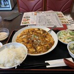 華記食府 - ライスはあまり美味しくはない…