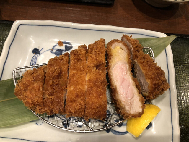 とんかつ 金の豚 中津店 - 東中津/とんかつ | 食べログ