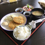 漁 - アジフライとお刺身定食