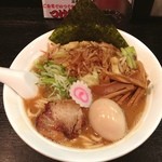 大勝軒まるいち - ラーメン ＋ 野菜 ＋ 煮卵