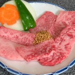 大将 - 和牛もも肉990円