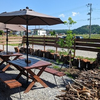 カフェテラス 空と樹_2