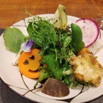 傳 - (2022/5 訪問)傳サラダ。