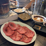 炭火焼肉ホルモン うらら - 