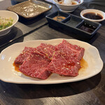 炭火焼肉ホルモン うらら - 