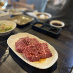 炭火焼肉ホルモン うらら - サガリ