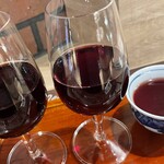 カフェ&ワインバー 葡萄酒一番館 - (限定)県産ワイン3種飲みくらべ
