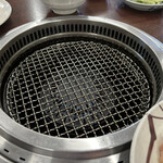 前島食堂 - 網焼きグリル。