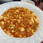 中国料理 峨嵋山 - マーボ豆腐　今日は中辛でピリリと辛い